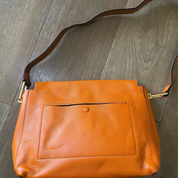 Italian brand Coccinelle Bag - Picture 3 of 11